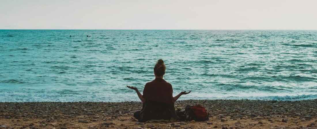Cortisol: cómo bajar la hormona del estrés (sin mitos de internet)